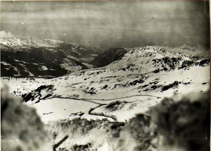Standpunkt Cima di Bocche, Eigene Stellungen mit Blick gegen Westen im Fleimstal, Fassaner Alpen Viezzena. (BildID 15418434)