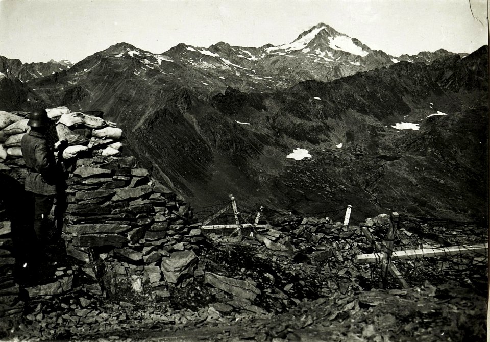 Standpunkt Laghetti, Blick gegen Nordwest, Cima di tre Signore, Ercavallo-Rücken, Forcellino di Montozzo. (BildID 15425159)