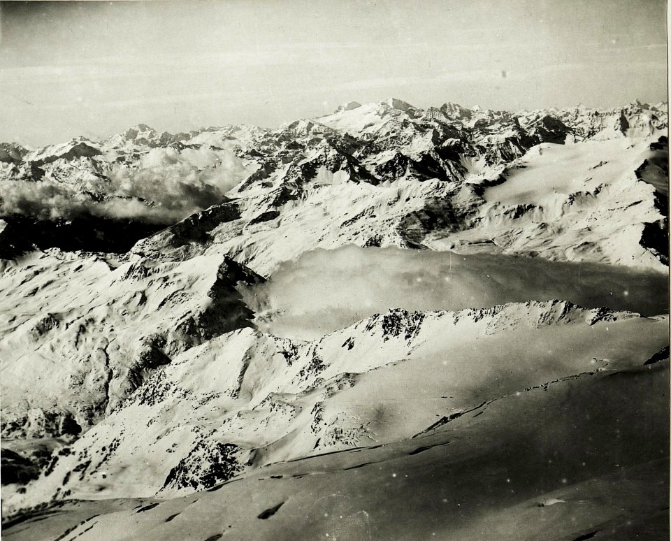 Standpunkt San .Mattéo, Panorama von Presanella bis Ortlergruppe. (4. Teilbild zu WK1 ALB017 04581a) (BildID 15426951)