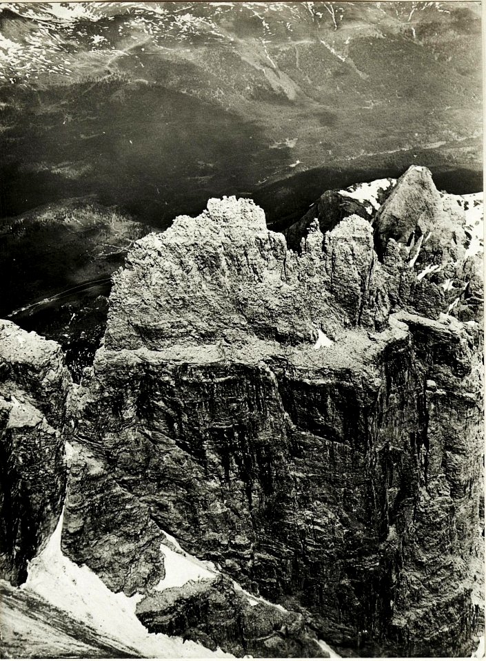 Standpunkt Rotwandspitze, Panorama von Kreuzbergsattel bis Demuet, Blick gegen Kreuzbergsattel. (2.Teilbild zu WK1 ALB15 04036a) (BildID 15420080)