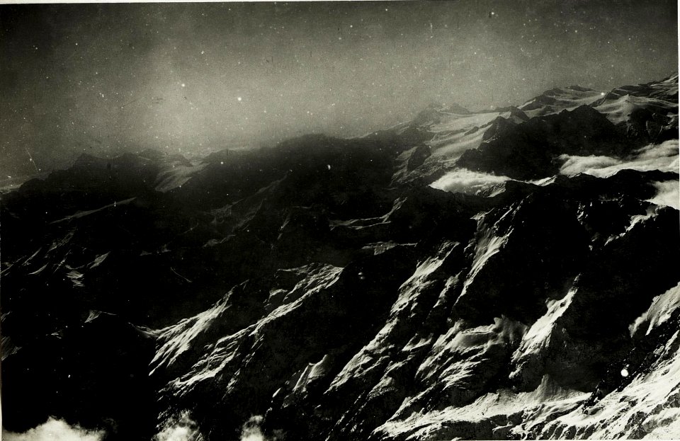 Standpunkt San .Mattéo, Panorama von Presanella bis Ortlergruppe. (1. Teilbild = WK1 ALB017 04581a) (BildID 15426930)
