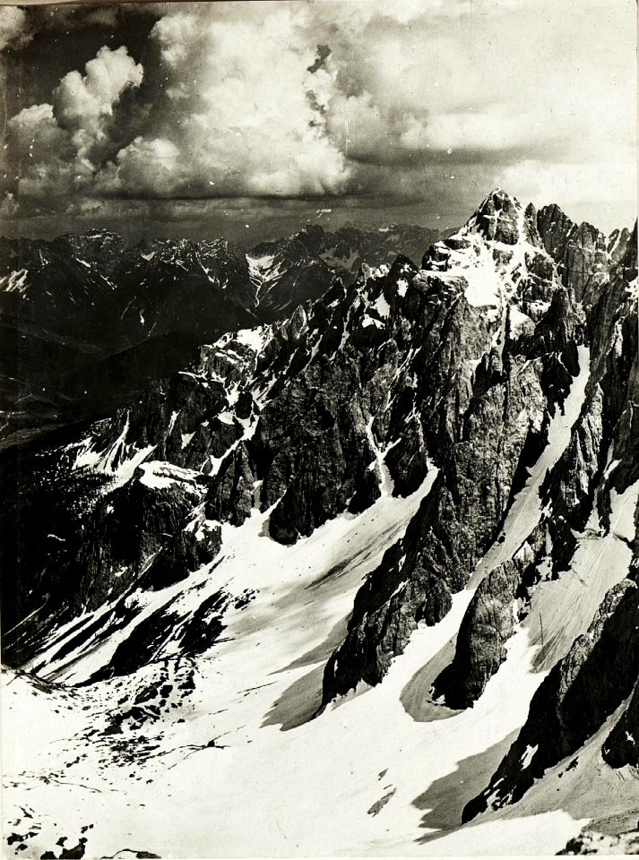 Standpunkt Rotwandspitze, Panorama von Kreuzbergsattel bis Demuet. Fortsetzung von Rotwand gegen Süden. (4.Teilbild zu WK1 ALB15 04036a).) (BildID 15420094)