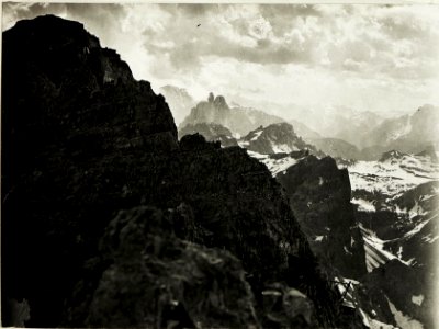Standpunkt Rotwandspitze, Eigene Rotwandstellung, Drahtseilbahnstation, Stellungen am Polar bis Toblingerknoten. (BildID 15418469)