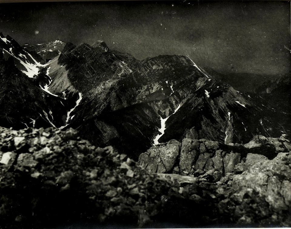 Standpunkt Schimkekopf, Panorama Tofana (3.Teilbild zu WK1 ALB018 046004a) Monte Cadini (BildID 15427585)