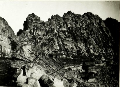 Standpunkt Passo Paradiso, Eigenes Lager am Passe Paradiso, Artilleriebeobachter. (BildID 15423318)