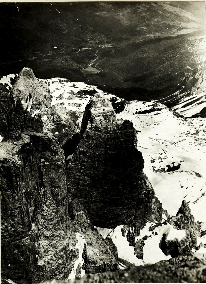 Standpunkt Rotwandspitze, Panorama von Kreuzbergsattel bis Demuet. Blick gegen Kreuzbergsattel (3.Teilbild zu WK1 ALB15 04036a).) (BildID 15420087)