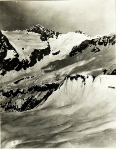 Standpunkt Varos ,Panorama von Punta Penia bis Grand Vernell,Fortsetzung eigene obere Contrinstellung. (3. Teilbild zu WK1 ALB015 04030a.) (BildID 15420017)