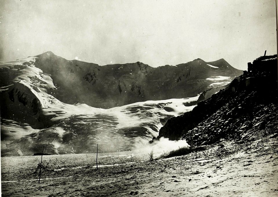 Standpunkt Vorgeschobene Feldwache auf ¤ 3233. Punta San Matteo und Tresero (BildID 15422919)