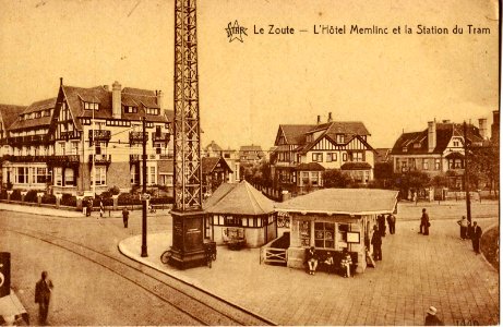 STAR - LE ZOUTE - L'Hotel Memlinc et la station du Tram