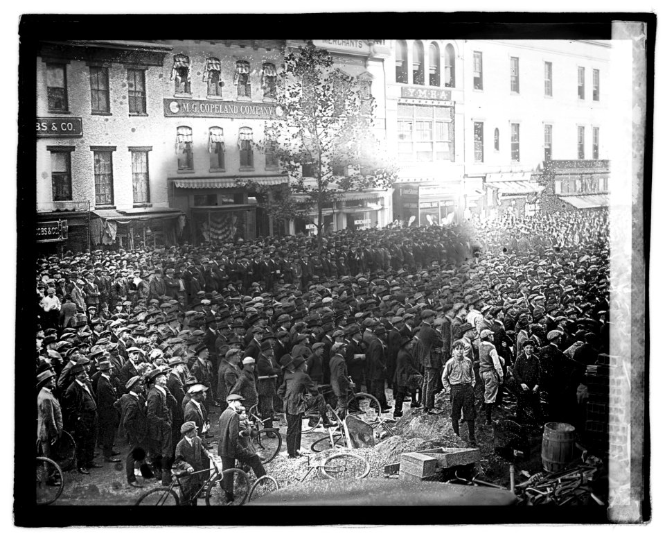 Star World Series crowds LOC npcc.05137