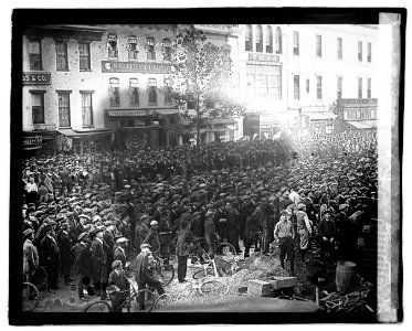Star World Series crowds LOC npcc.05137