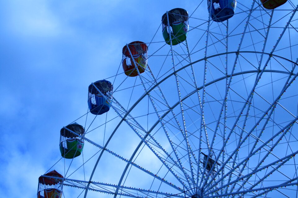 Amusement park ferris
