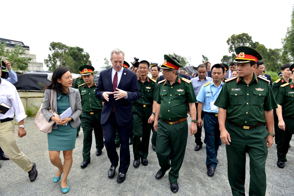 Start of Second Phase of Dioxin Contamination Treatment at Danang Airport (30102470210)