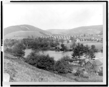 Starrucca viaduct, Starrucca, Pennsylvania LCCN97515836
