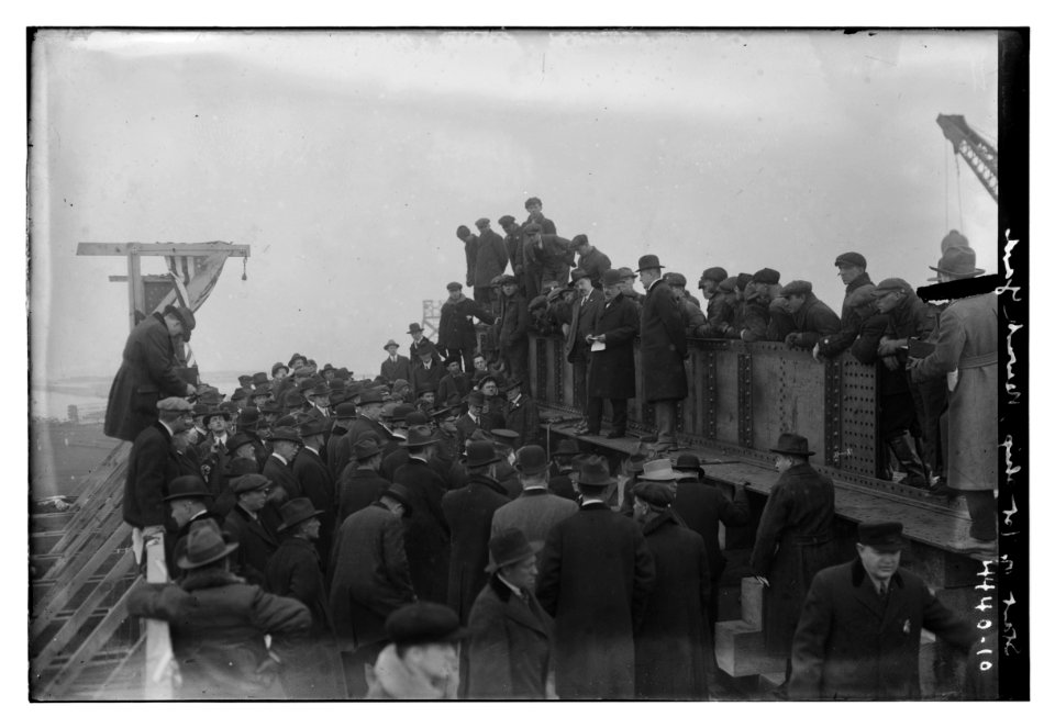 Start of 1st ship, Newark Yards LCCN2014706034