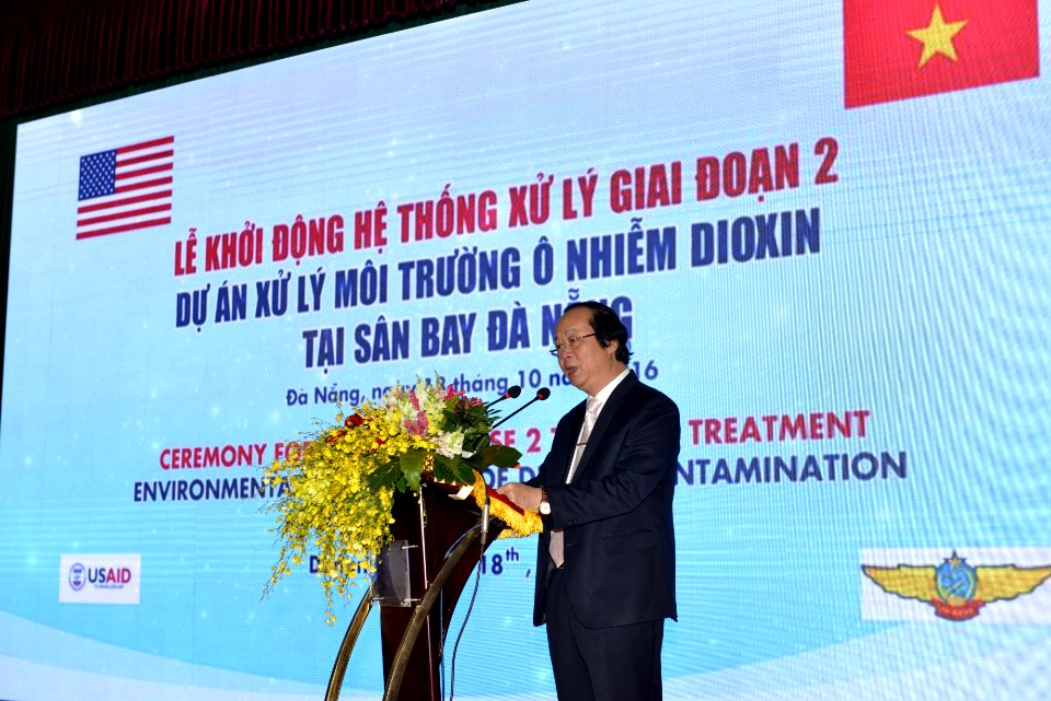 Start of Second Phase of Dioxin Contamination Treatment at Danang Airport (30102462490)