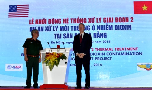 Start of Second Phase of Dioxin Contamination Treatment at Danang Airport (30102463610)