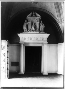 State Capitol, Harrisburg, Pennsylvania- North doorway in vestibule LCCN96511957