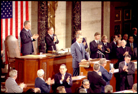 State of the Union Speech in the US Capitol - NARA - 194346