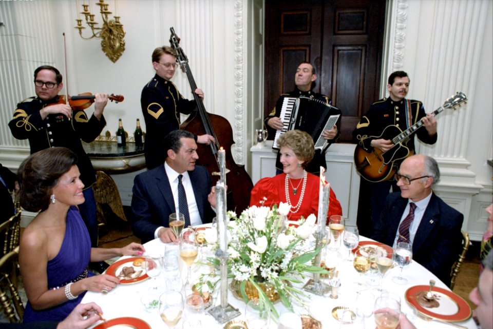 State Visit of President Mohammed Hosni Mubarak of Egypt Dinner in State Dining Room with Mohammed Hosni Mubarak