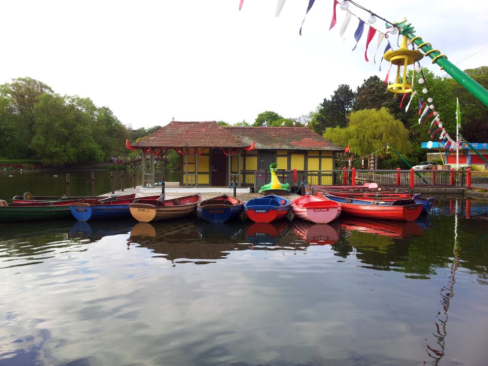 Rowing boats peasholm park scarborough