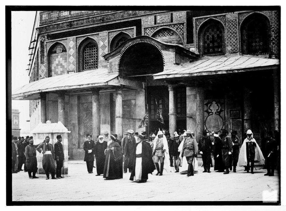 State visit to Jerusalem of Wilhelm II of Germany in 1898. Emperor and Empress at Mosque of Omar (i.e., Dome of the Rock). LOC matpc.04601