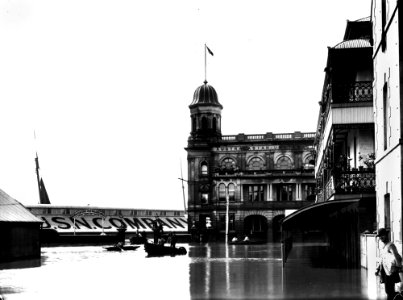 StateLibQld 1 137743 Brisbane floods, 1893 photo