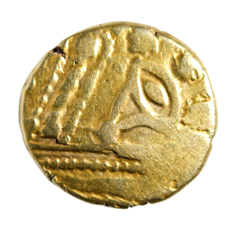 Stater van de Remi in goud, 60 tot 50 VC, vindplaats- Vechmaal, Bornebeemden, collectie Gallo-Romeins Museum Tongeren, 09-14-D, 005