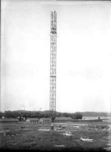 Station de la Doua, relais radiotélégraphique et radiotéléphonique - pylônes