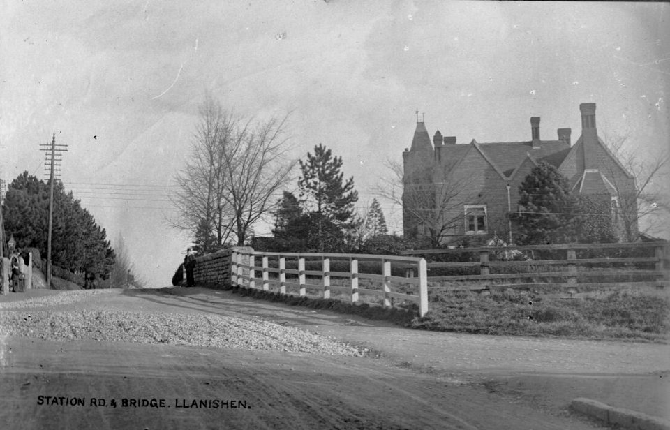 Station Road & Bridge, Llanishen (4641471)