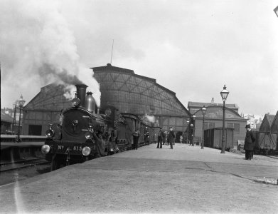 Station Weesperpoort Jacob Olie 1902 photo