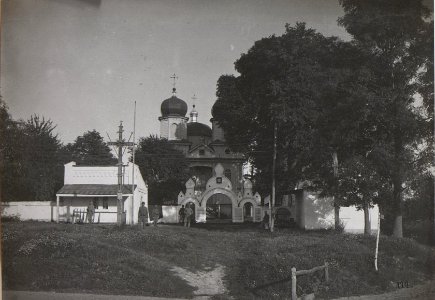 Stationswache und Kirche Mikuliczy (BildID 15693796)
