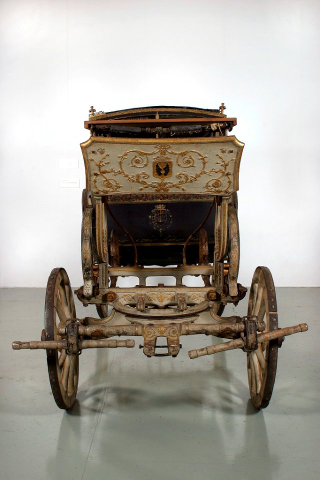 Statsvagn kupé, framifrån - Livrustkammaren - 13901