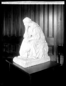 Statue Thinking Women LCCN2016823943