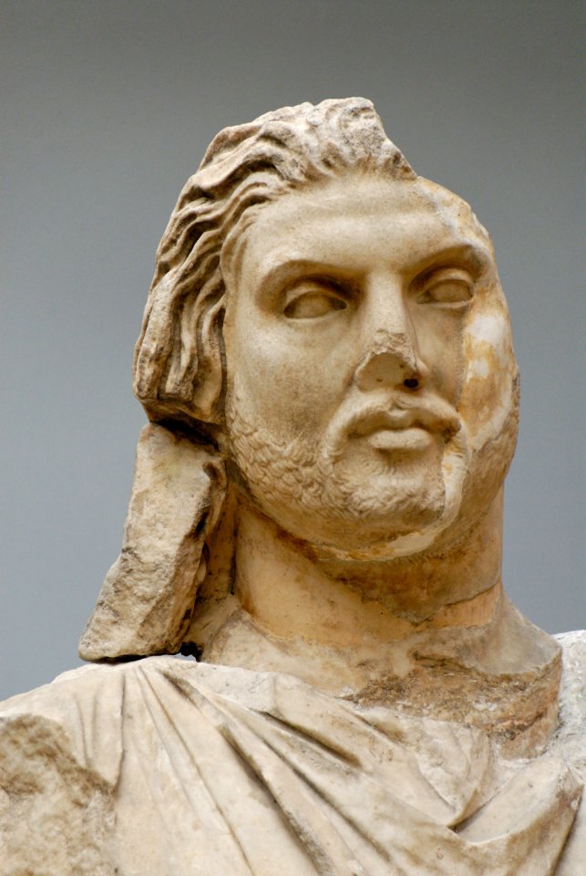 Statue Maussollos BM Sc1000 n3