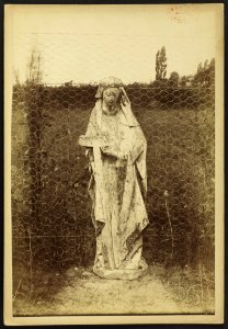 Statue de Sainte Hélène - J-A Brutails - Université Bordeaux Montaigne - 0067
