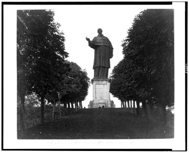 Statue St. Charles Barromeo. Arona LCCN94513884