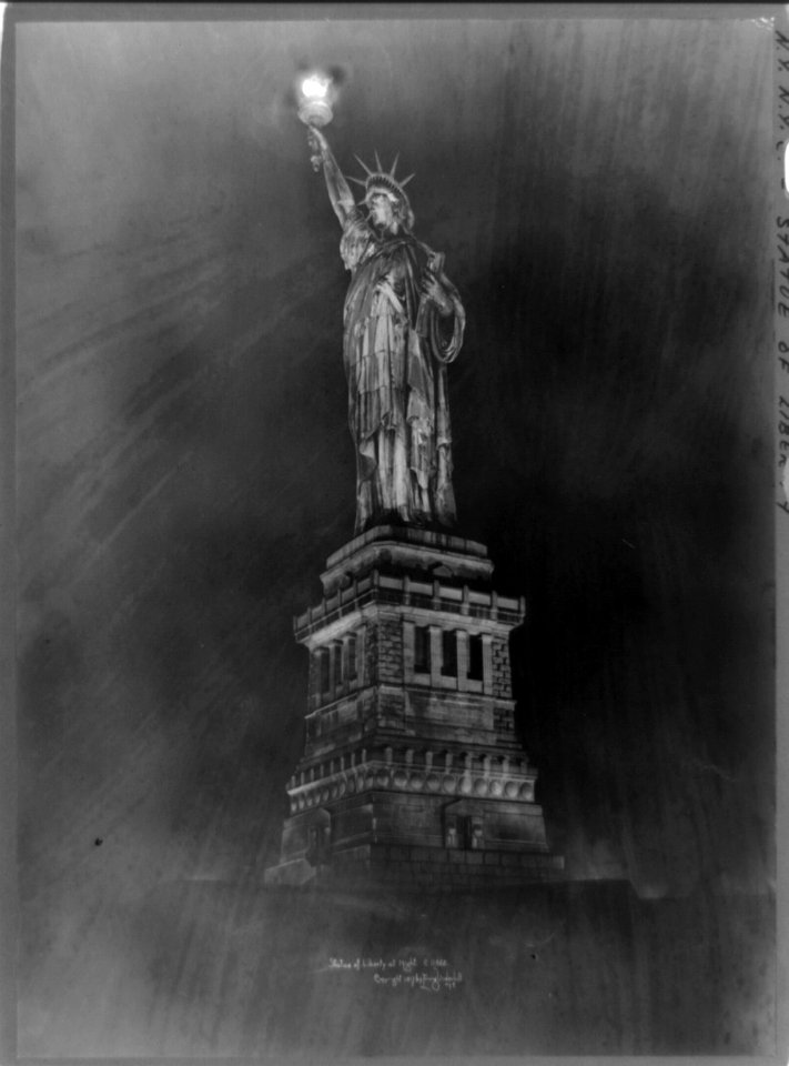Statue of Liberty at night LCCN2002716178