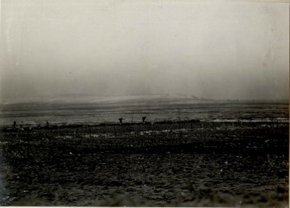 Stdpkt.Beob.Std.östlich Chojny Ausblick auf die von Pincov. (Nordabhang) am Ende rechts WW Skovronova im Vorder-grund die Nida. (BildID 15540132)