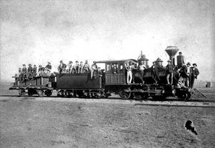 Steam locomotive 'Pioneer' on the Western Railway construction site between Roma and Mitchell, ca. 1885 photo