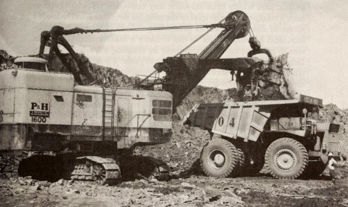 Steam shovel loading copper and cobalt ore to be processed at Musonoi Mine