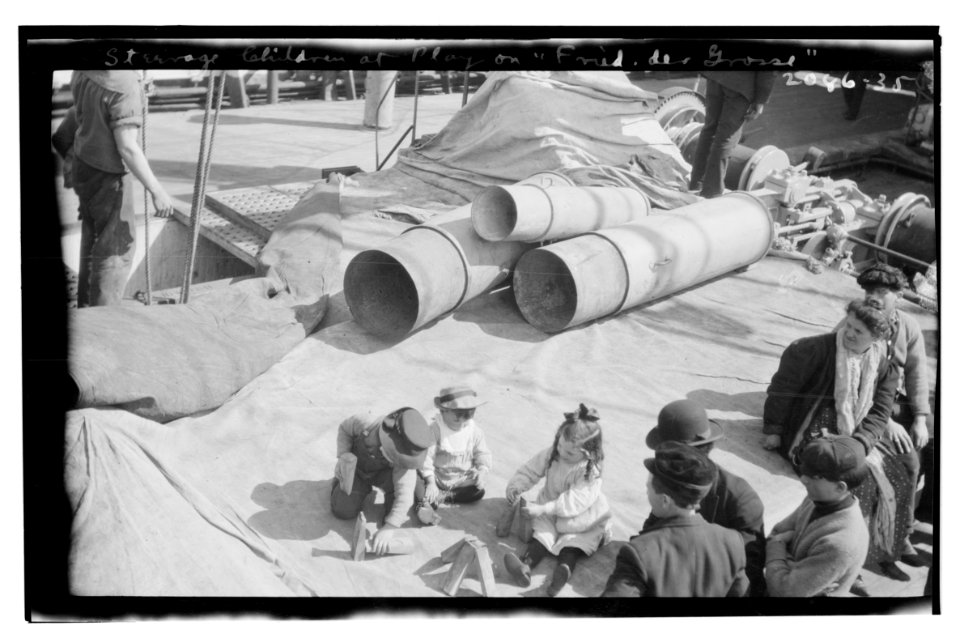 Steerage children at play on FRIEDRICH DER GROSSE LCCN2014707272