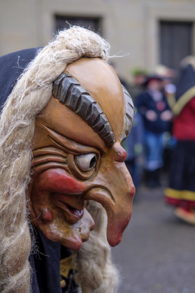 Carnival fools foolish