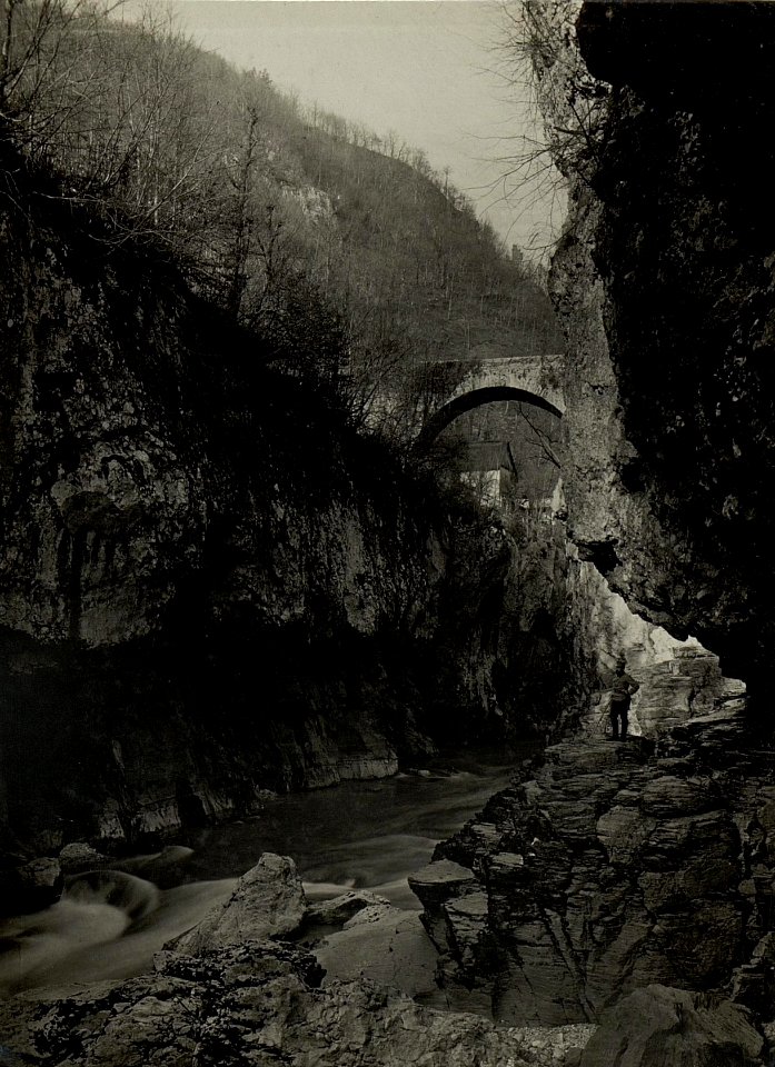 Steinerne Isonzobrücke bei St. Lucia. (BildID 15465957)