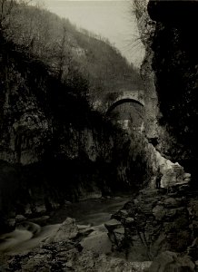 Steinerne Isonzobrücke bei St. Lucia. (BildID 15465957)