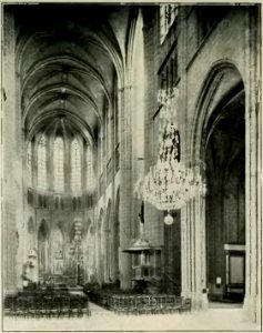 Stein - Les Architectes des cathédrales gothiques, Laurens (page 99 crop) Limoges - Cathédrale - Nef