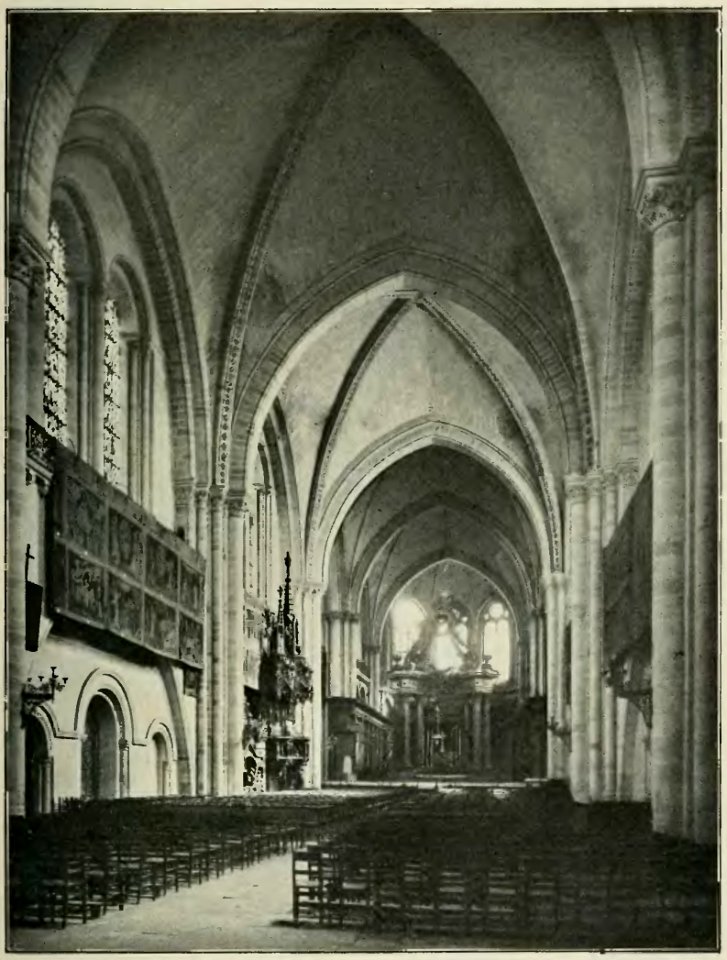 Stein - Les Architectes des cathédrales gothiques, Laurens (page 123 crop) Angers - Nef de la cathédrale