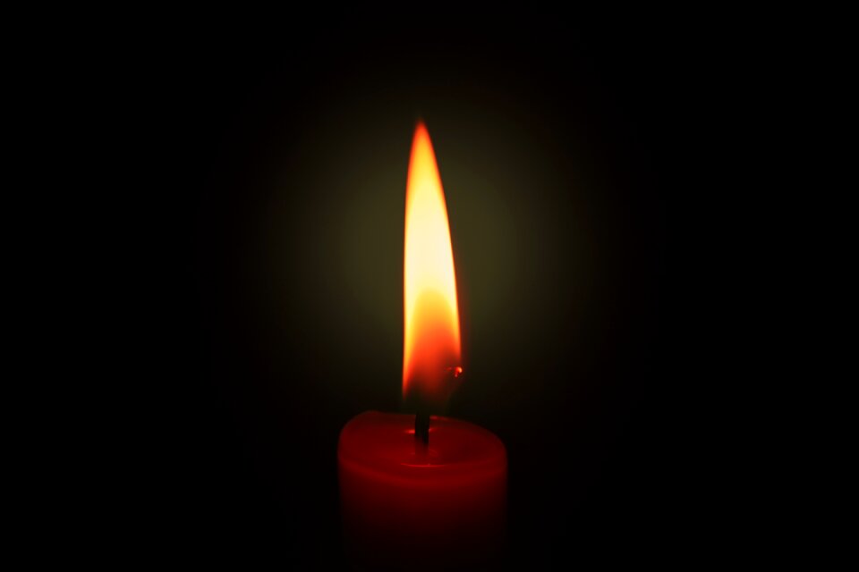 Candlelight wax red