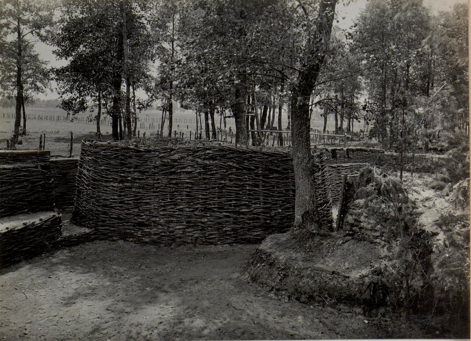 Stellung beim Landsturminfanterieregiment 22 (BildID 15444440)