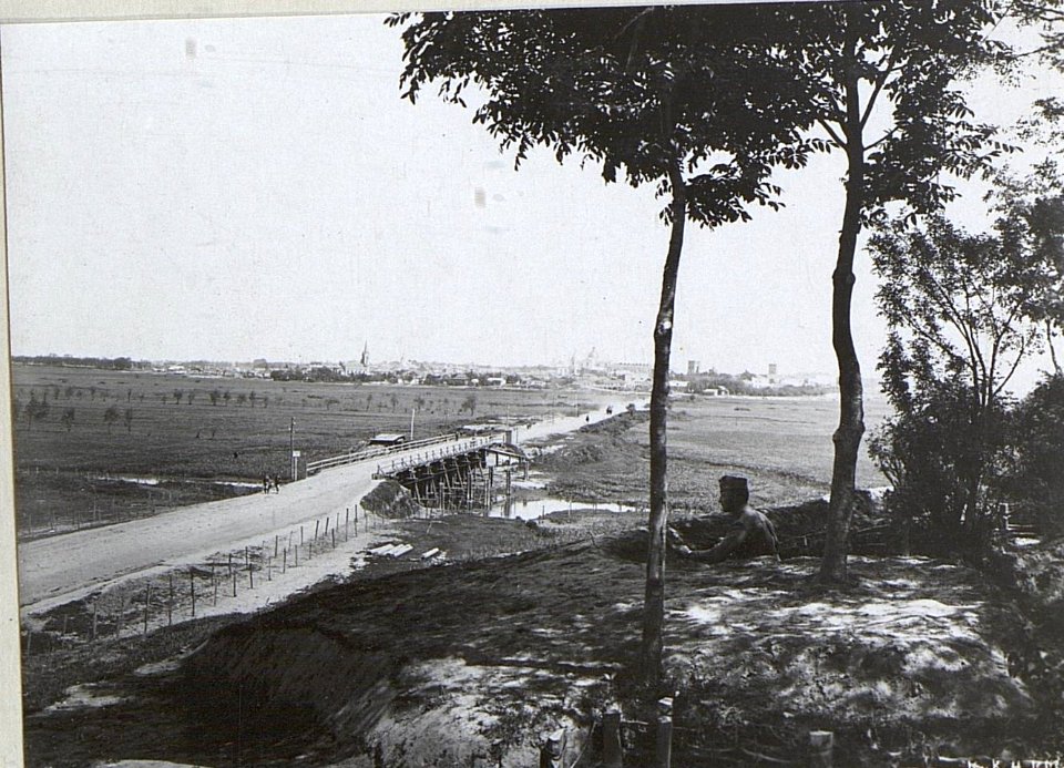 Stellungen am Styr bei Luck. Holzhauerbrücke. (BildID 15691776)